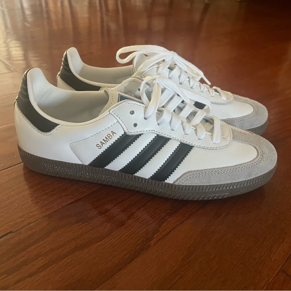 Adidas sambas